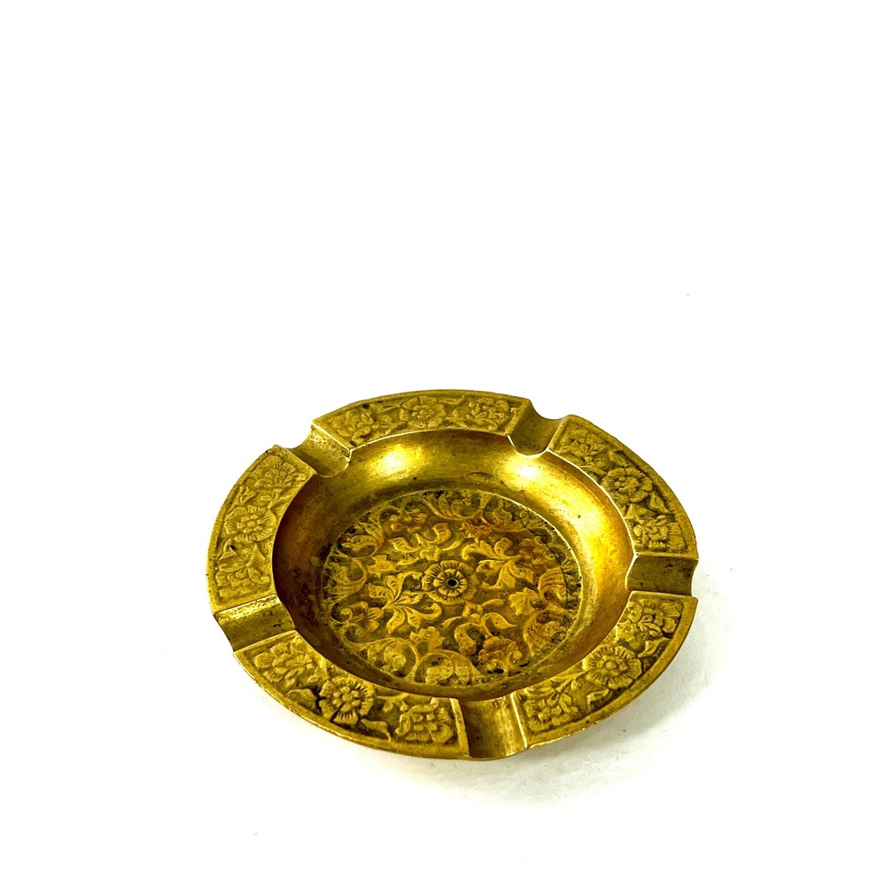 Vintage Ornate Embossed Brass Floral Ashtray Round Gold Tone Trinket Dish 4 Inch - Picture 7 of 9